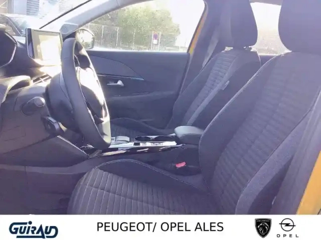 Peugeot 208 electrique 50 kwh 136ch — photo 36