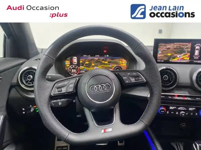 Audi Q2 35 tdi 150 s tronic 7 — photo 18