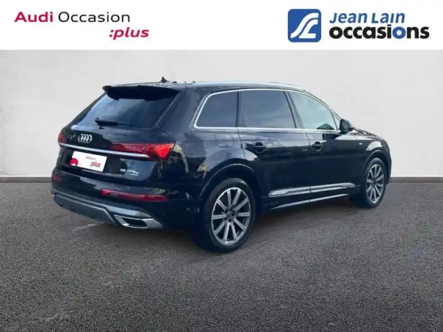 Audi Q7 55 tfsi e 380 tiptronic 8 quattro — photo 17