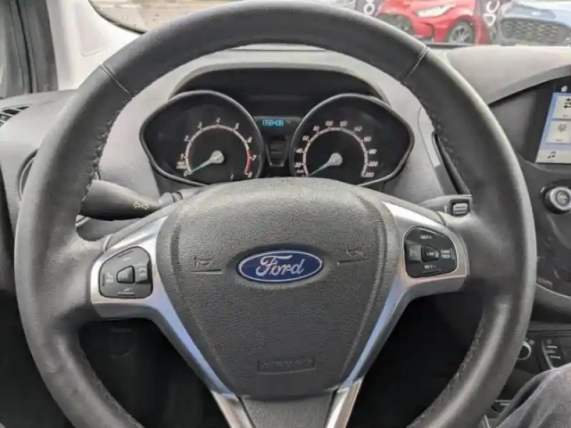 Ford Tourneo Courier 1.0e 100ch titanium — photo 14