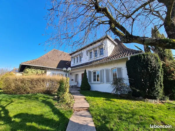 Maison 5 pièces 158 m²