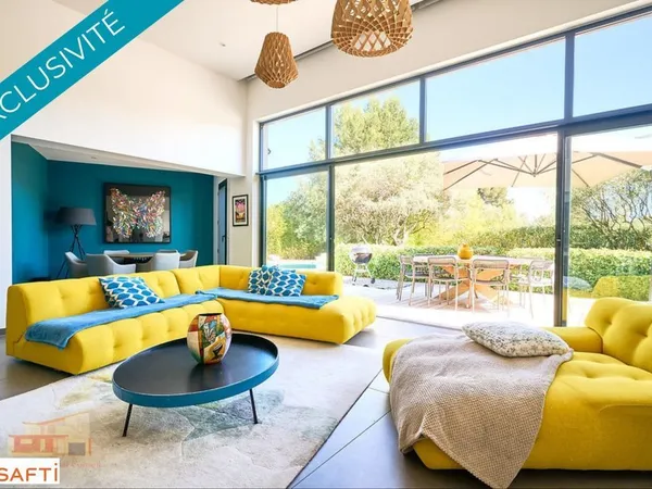 Prestige - Villa contemporaine aux lignes épurées