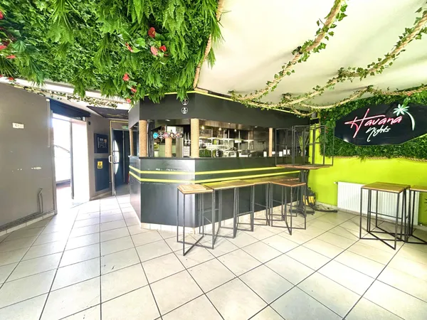 Immeuble Mixte de 116m²
