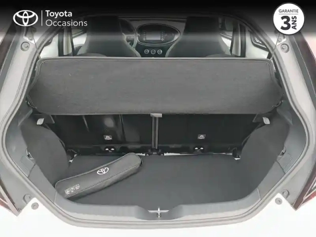 Toyota Aygo X 1.0 vvt-i 72ch dynamic my23 — photo 10