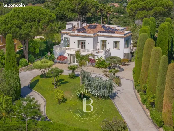 Maison 9 pièces 407 m²