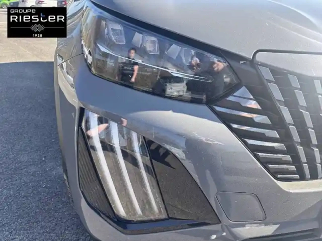 Peugeot 2008 electrique 54 kwh 156 ch — photo 16