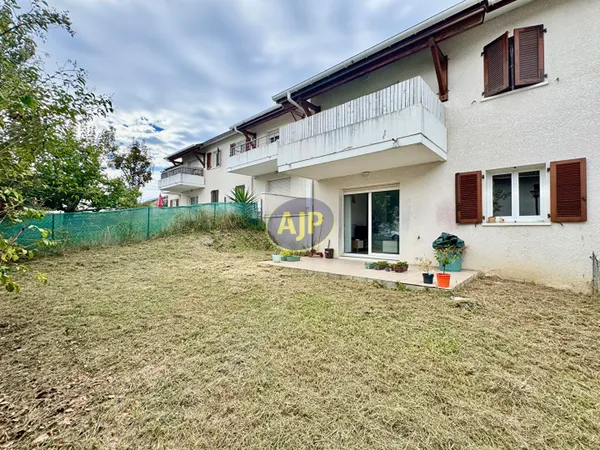 T2 AVEC TERRASSE JARDIN ET PARKING POUR INVESTISSEUR