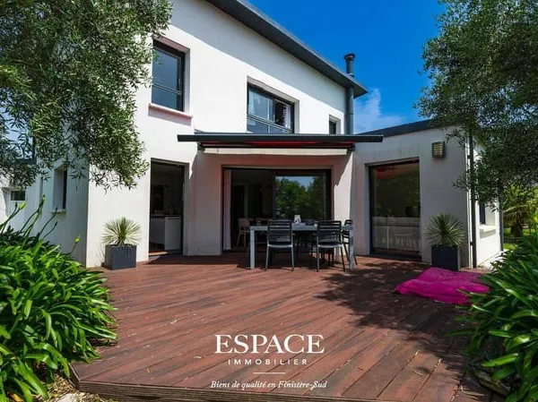 Maison 6 pièces 147 m²