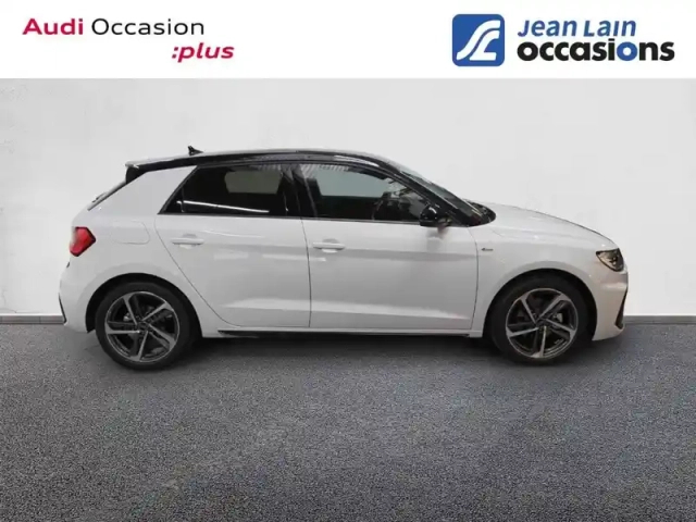 Audi A1 sportback 30 tfsi 116 ch s tronic 7 — photo 44