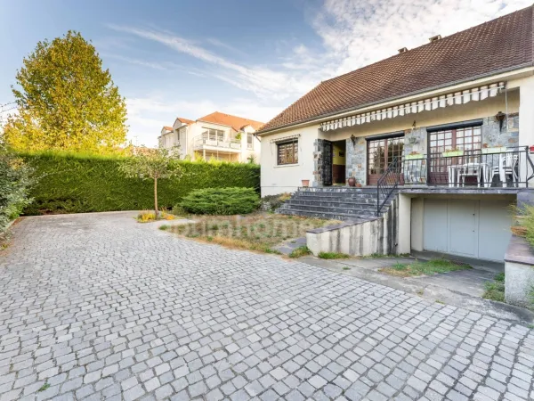 Maison 8 pièces 172 m²