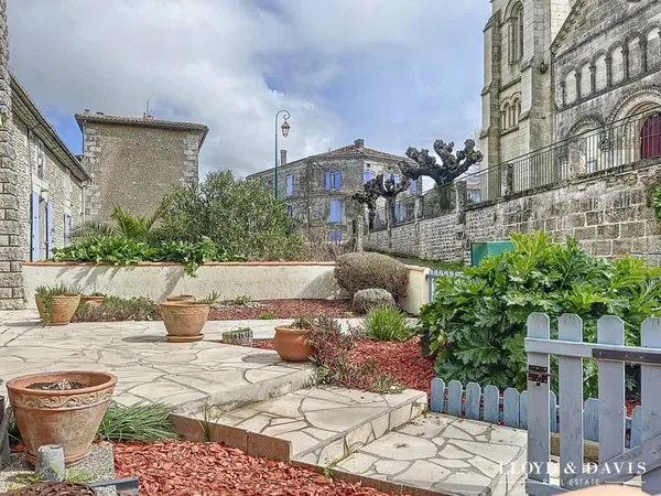 Maison 5 pièces 142 m²