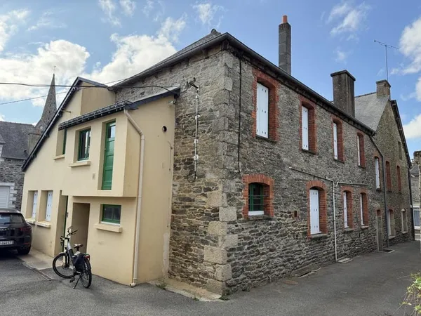 Bourg de Plessala