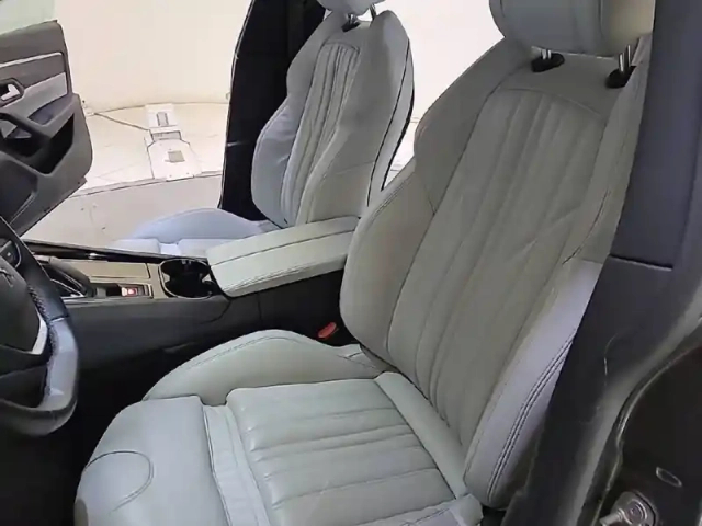 Peugeot 508 sw hybrid 225 e-eat8 — photo 17