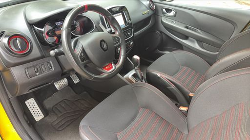 Renault Clio 1.6 Turbo 200 EDC - RS – 2017 – 50653 km – Essence – Boîte Automatique — photo 23