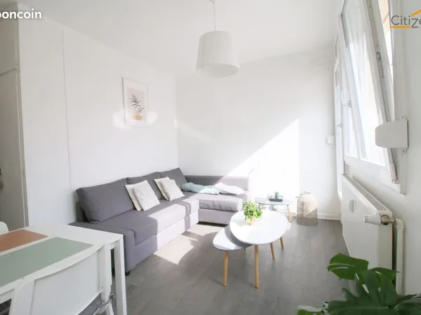 Studio 1 pièce 21 m²