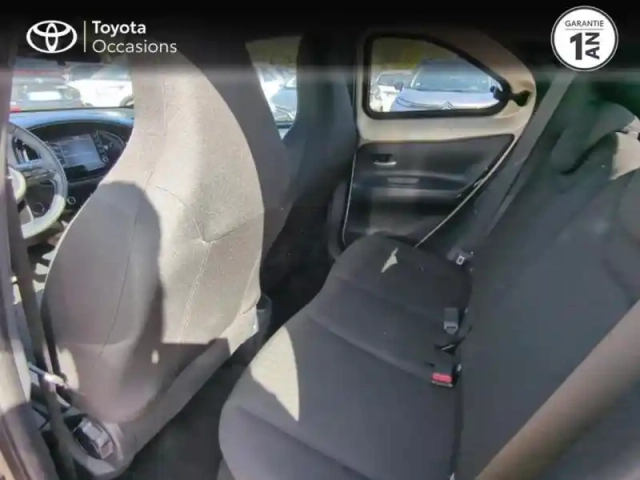 Toyota Aygo x 1.0 vvt-i 72ch design s-cvt my24 — photo 12