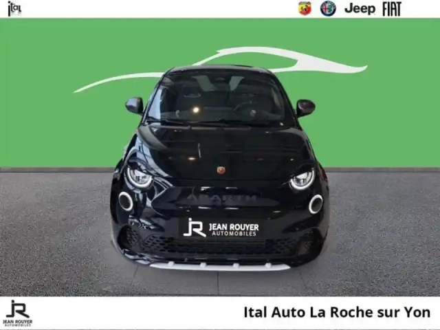 Abarth 500 e 155ch 42kwh 4cv — photo 2