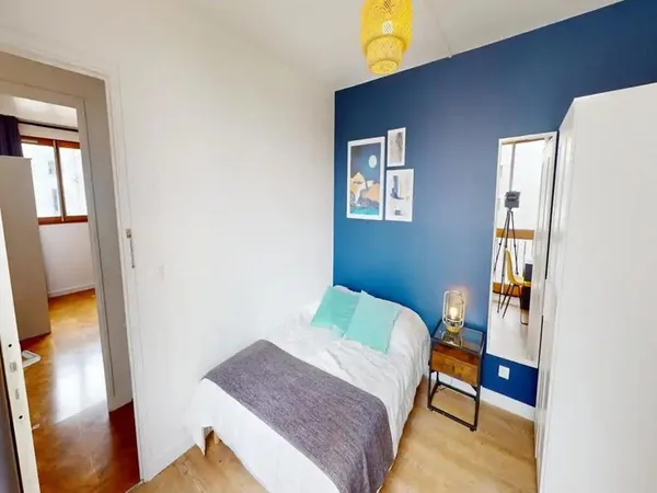 10 Riquet - Chambre 1 (PRS)