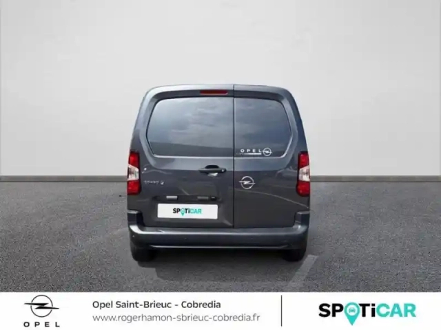 Opel Combo cargo m 800kg electrique 136ch batterie 54 kwh — photo 5