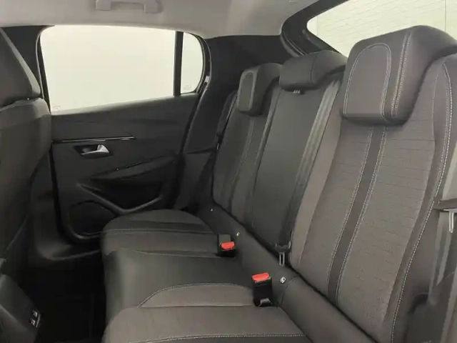 Peugeot 208 puretech 100 s&amp;s bvm6 — photo 15