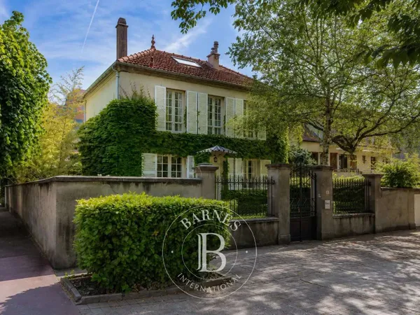 Maison 5 pièces 130 m²