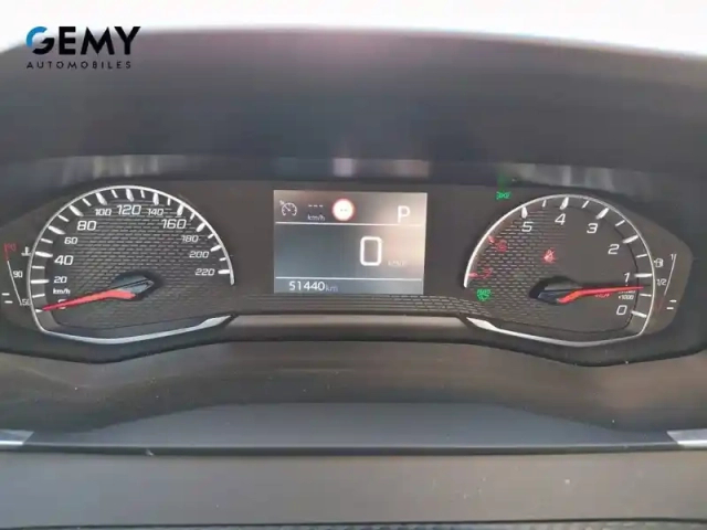 Peugeot 2008 puretech 130 s&amp;s eat8 — photo 46
