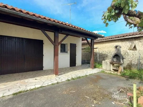 Maison de plain-pied 156 m2 Beau potentiel et nombreuses p