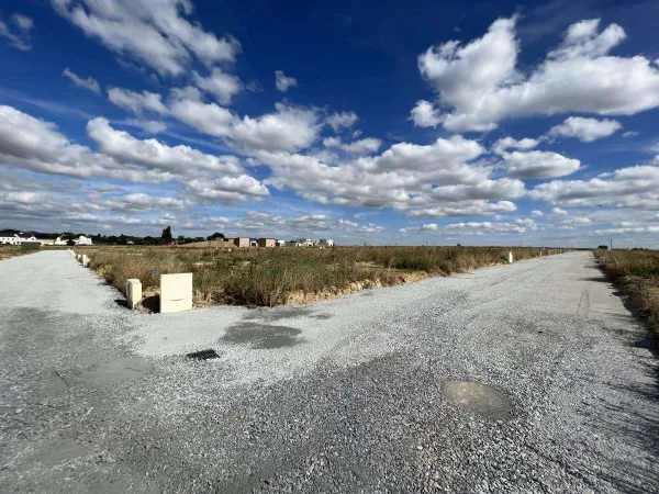 Terrain 366 m²