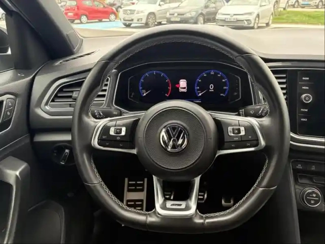 Volkswagen T-Roc 1.5 tsi evo 150ch r-line euro6d-t — photo 12