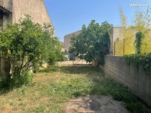 Grange 2 pièces 140 m²