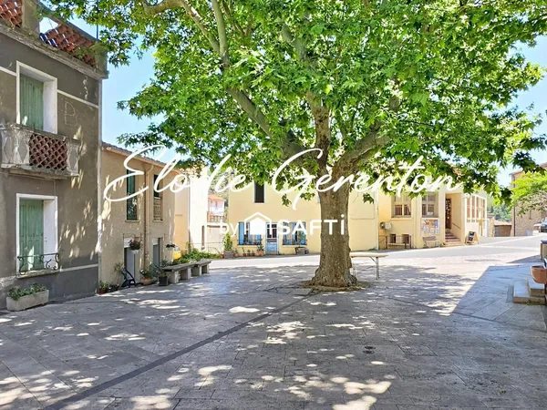 Exclusivité! Maison de village avec terrasse