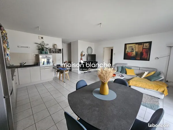 Appartement 4 pièces 82 m²