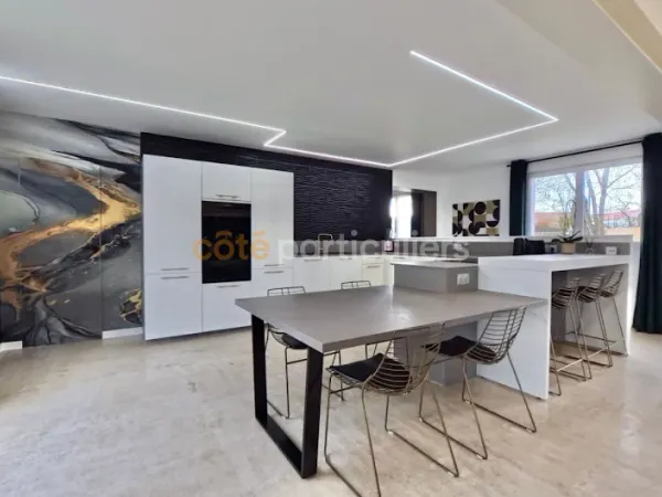 Maison 6 pièces 191 m²