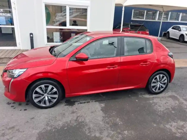 Peugeot 208 puretech 75 s&amp;s bvm5 — photo 8