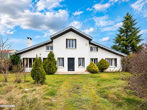Maison 7 pièces 180 m²