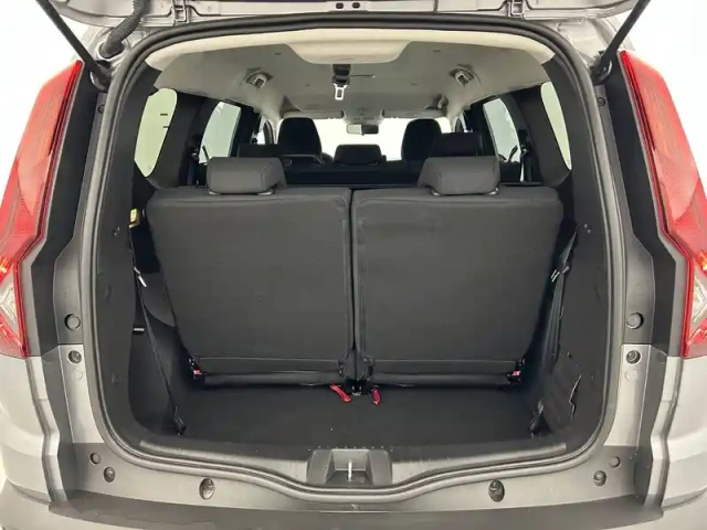 Dacia Jogger tce 110 7 places gsr2 — photo 27