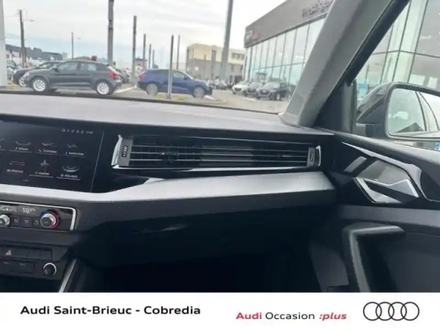 Audi A1 sportback 25 tfsi 95ch design — photo 44