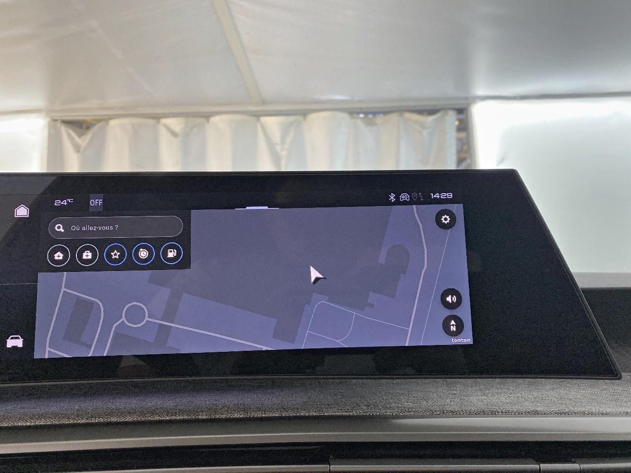 Peugeot 5008 hybrid 145 ch e-dcs6 allure — photo 14