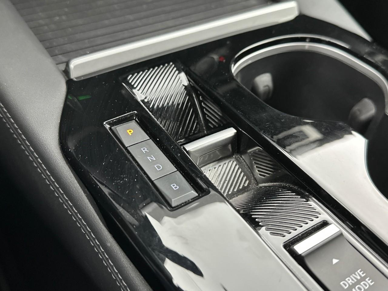 Citroën C5 X hybride rechargeable 225 s&s e-eat8 shine pack — photo 31