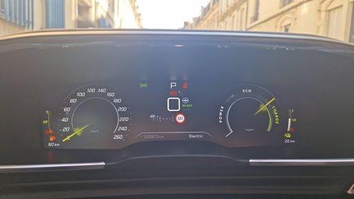 Peugeot 508 SW 1.6 PureTech PSE 360 Hybrid4 4WD EAT8 - Pse – 2022 – 120973 km – Hybride rechargeable – Boîte Automatique — photo 14