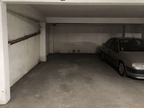 A louer parking double paris 20 nation crs de vincennes