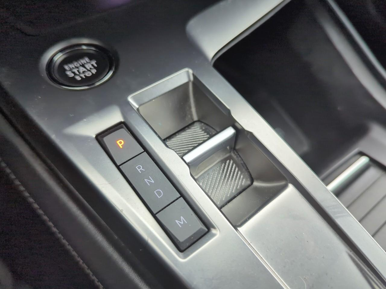 Peugeot 308 puretech 130ch s&s eat8 allure — photo 25
