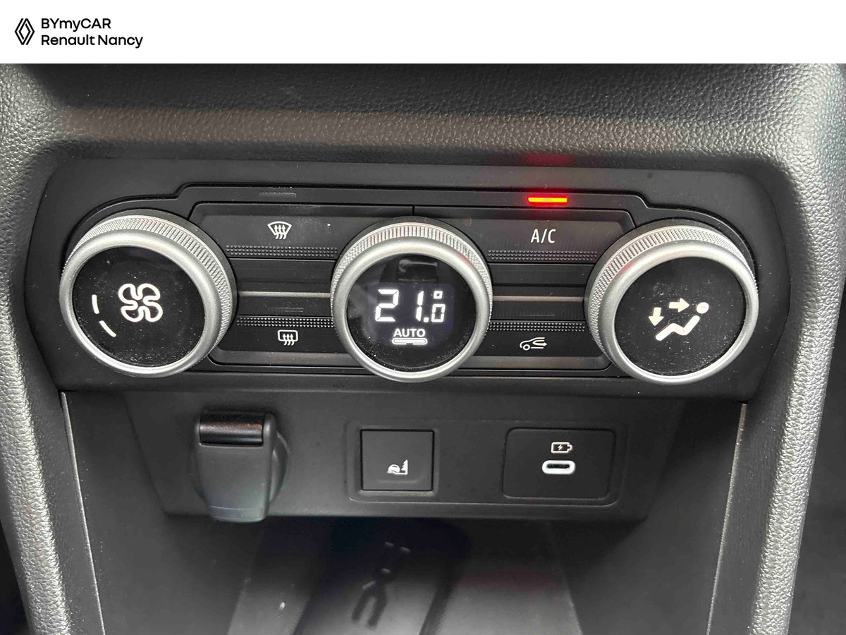 Dacia Jogger Hybrid 140 7 places GSR2 — photo 19