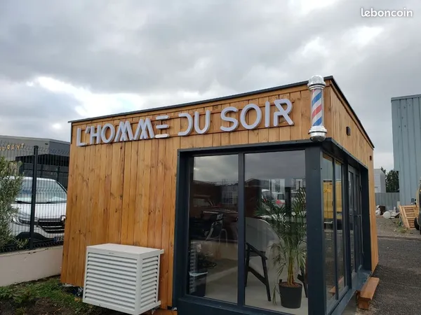 Salon de coiffure zone passante