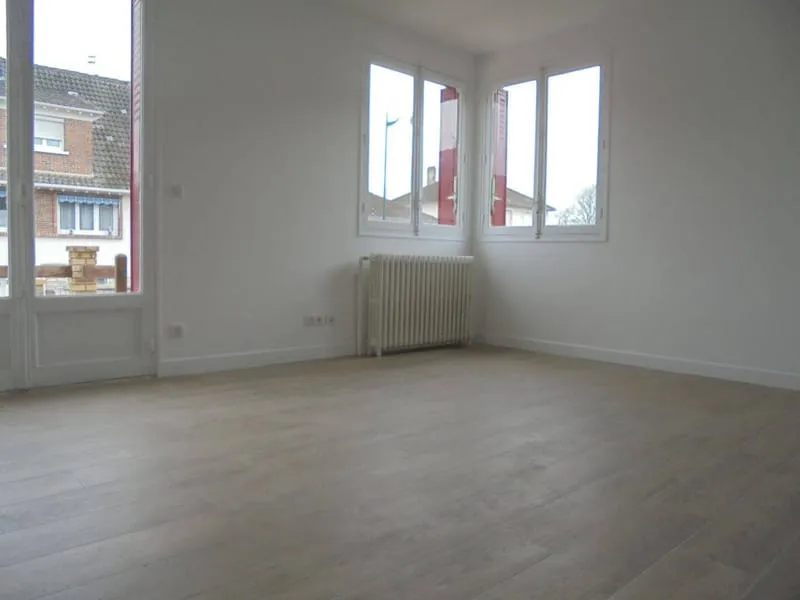 Photo 3