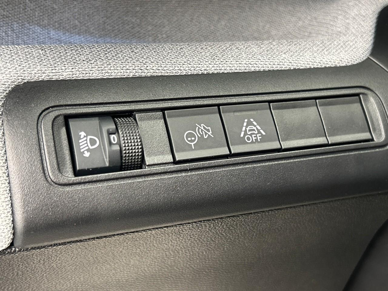 Citroën C3 Aircross hybride 145 ch aut plus — photo 20