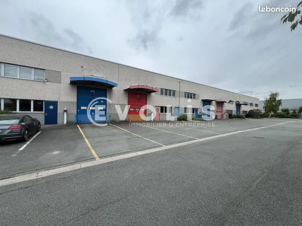 Local d'activité 500 m²