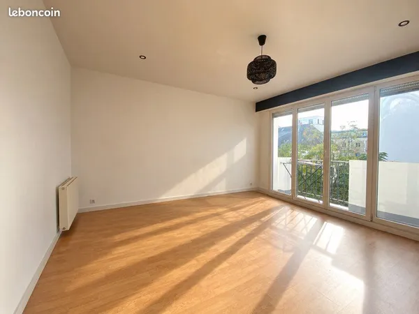 Appartement T2 idéalement situé - Proche gare et commodités