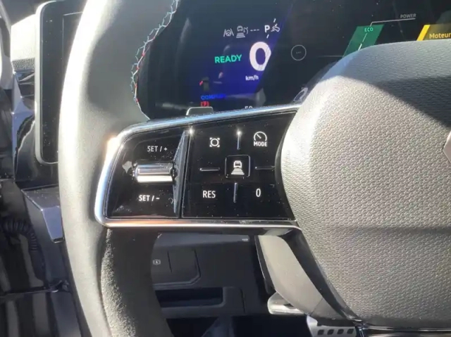 Renault Austral nouveau full hybrid e-tech 200 ch esprit alpine — photo 24