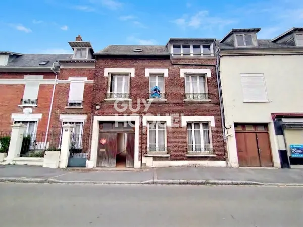 Maison à vendre de 5 pièces de 118.4 m² Dépendance 50 m²